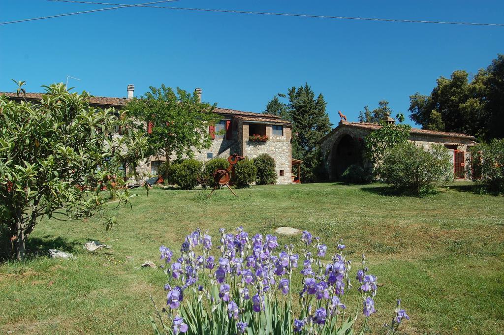 Agriturismo San Ansanino- Piscina Con Spiaggia-Aria Condizionata Pari Exterior photo