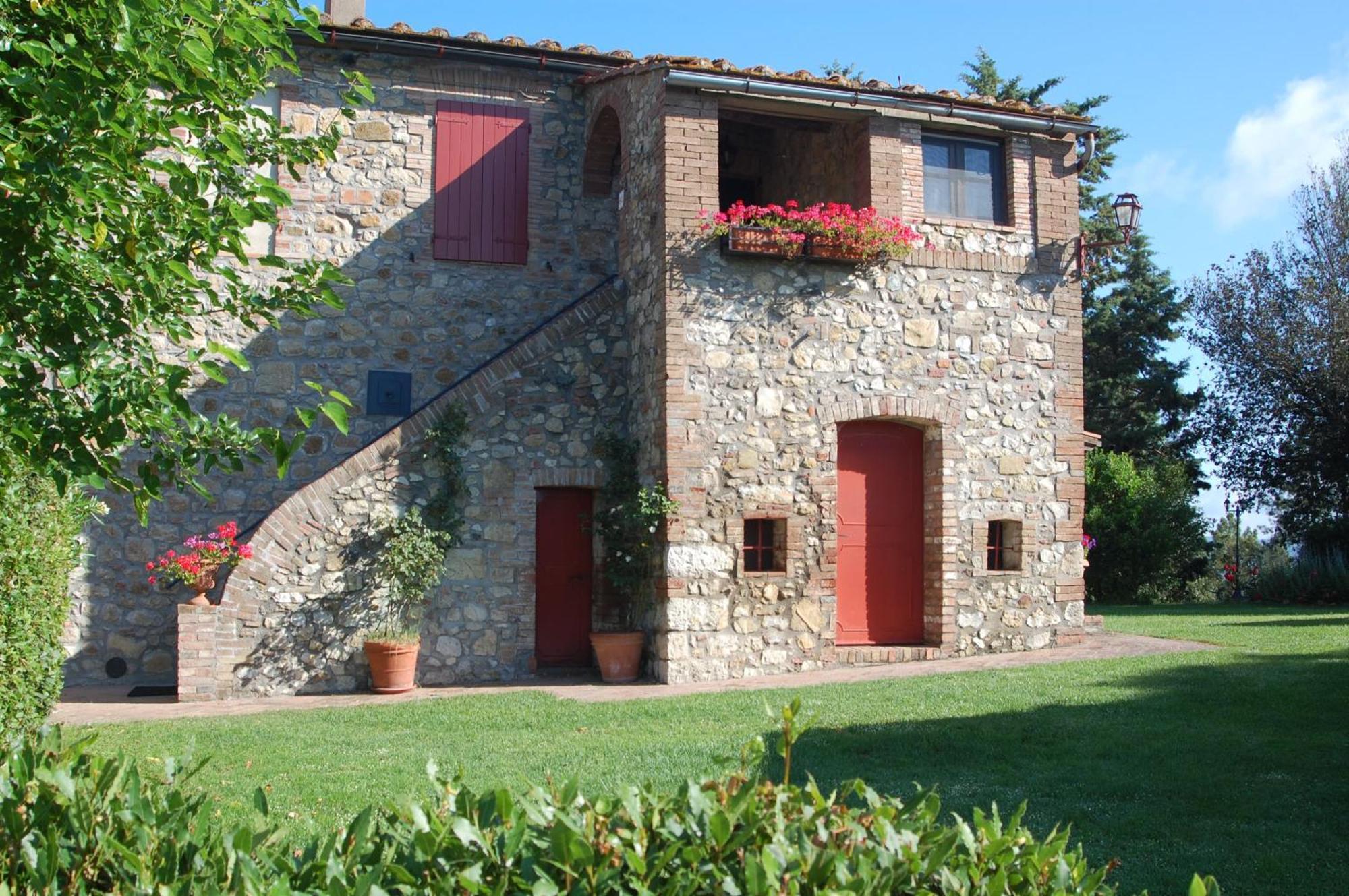 Agriturismo San Ansanino- Piscina Con Spiaggia-Aria Condizionata Pari Exterior photo
